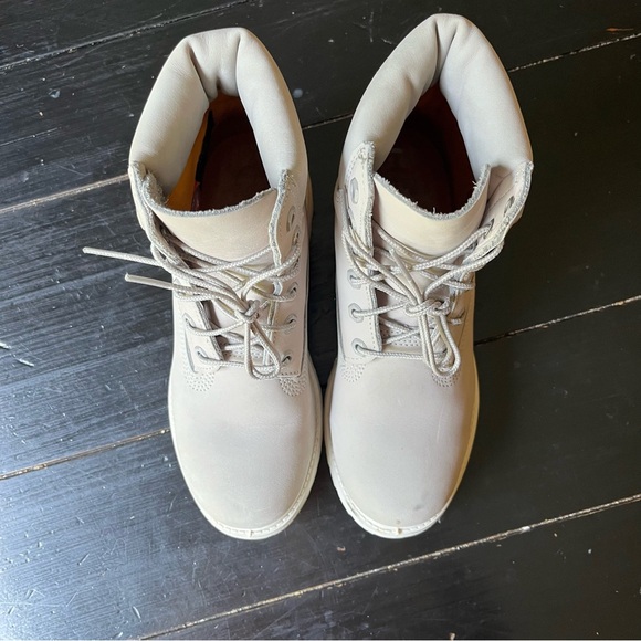 Timberland | Icon Grey Premium Boot White Sole Women’s 7 - Picture 2 of 9